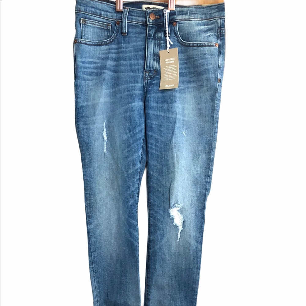 Madwell NWT factory distressed jeans sz. 6